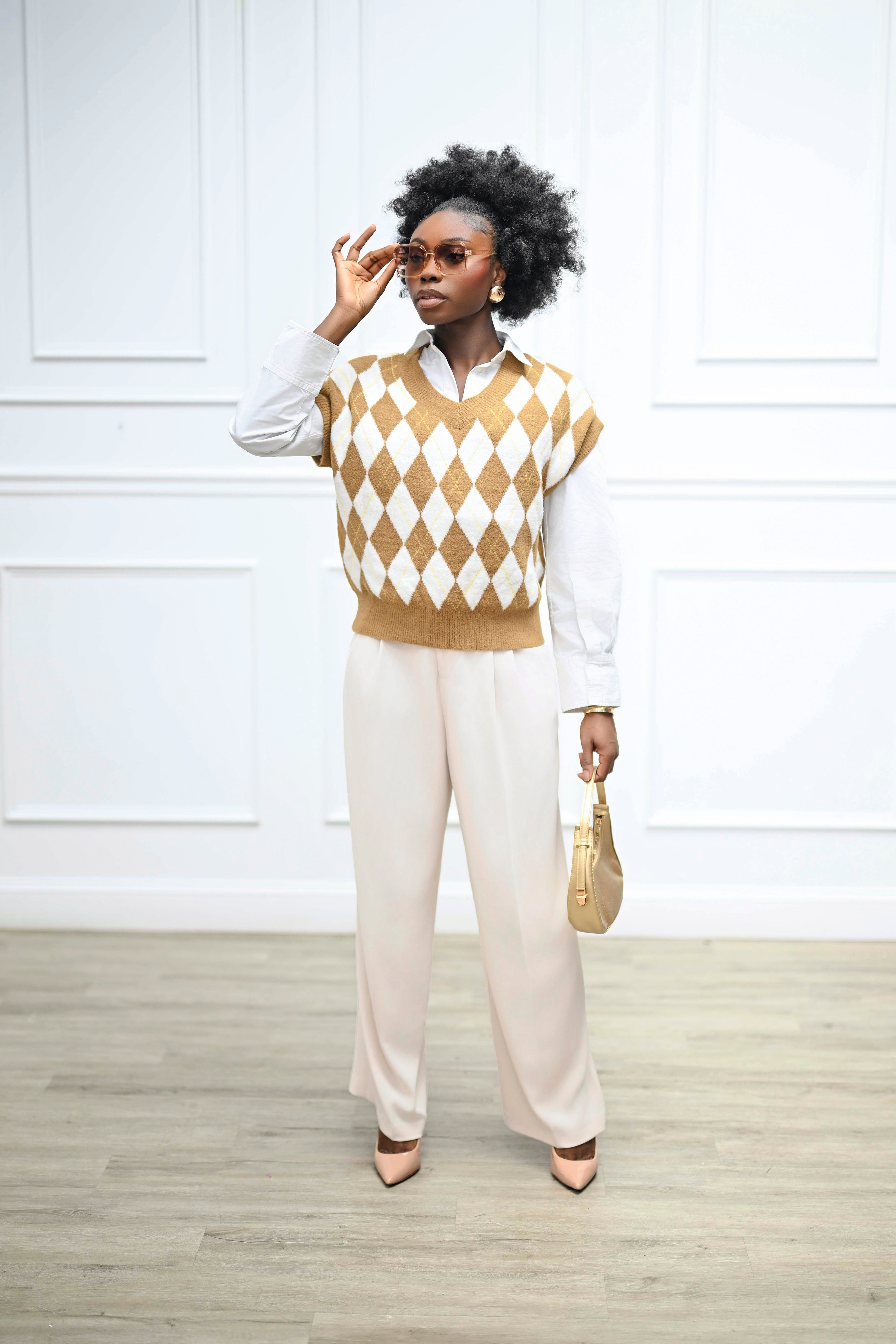 Chestnut Charm Short Sleeve Sweater - Belle Distinguèe 