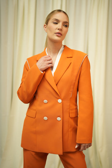 Statement Suit - Belle Distinguèe 