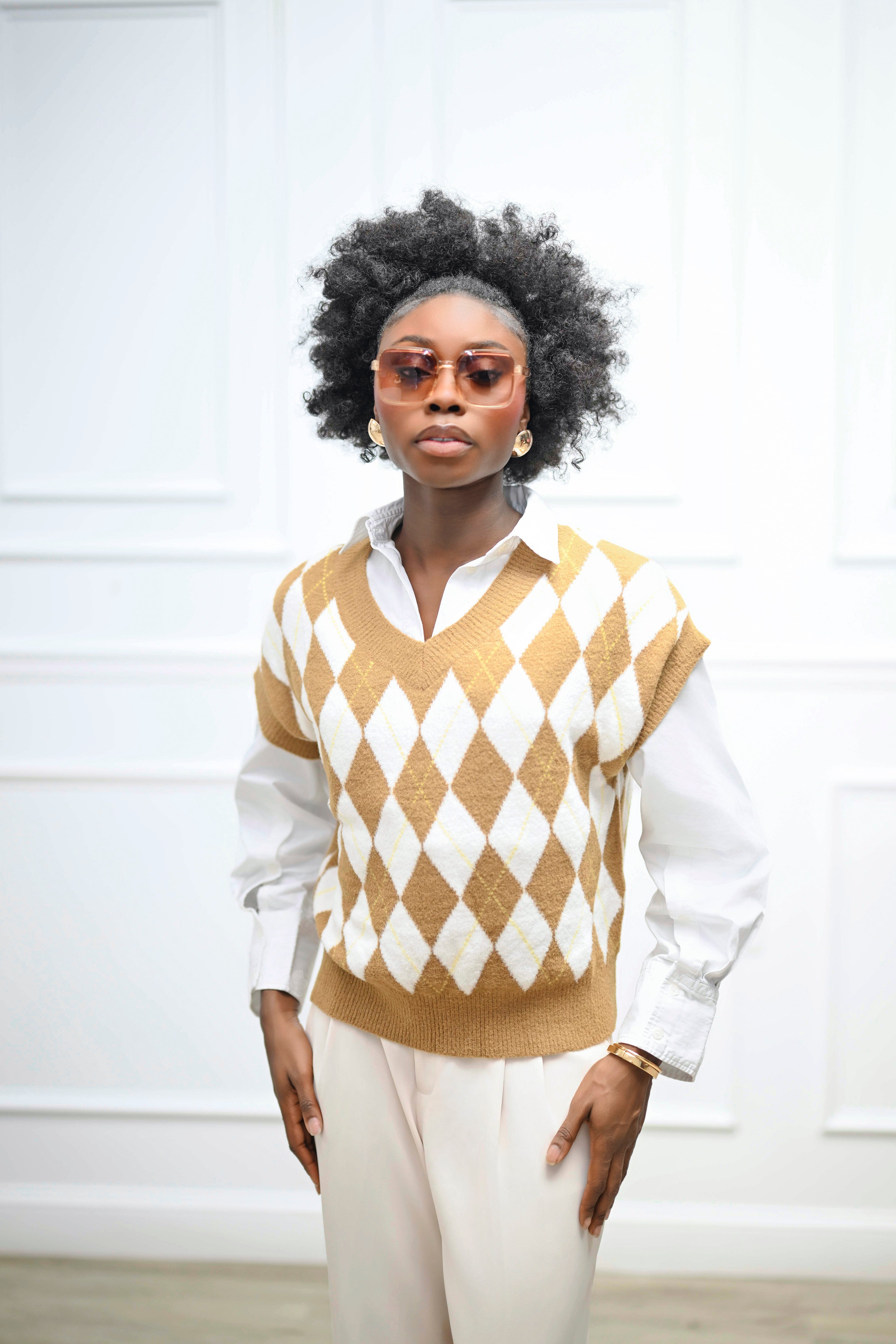 Chestnut Charm Short Sleeve Sweater - Belle Distinguèe 
