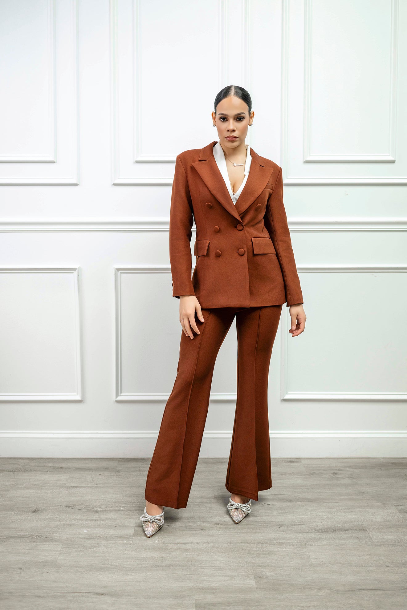 Executive Elegance Suit - Preorder